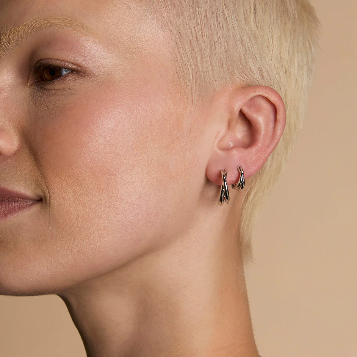 Crossover Illusion Hoops Stacking Set in Silver - Image 3