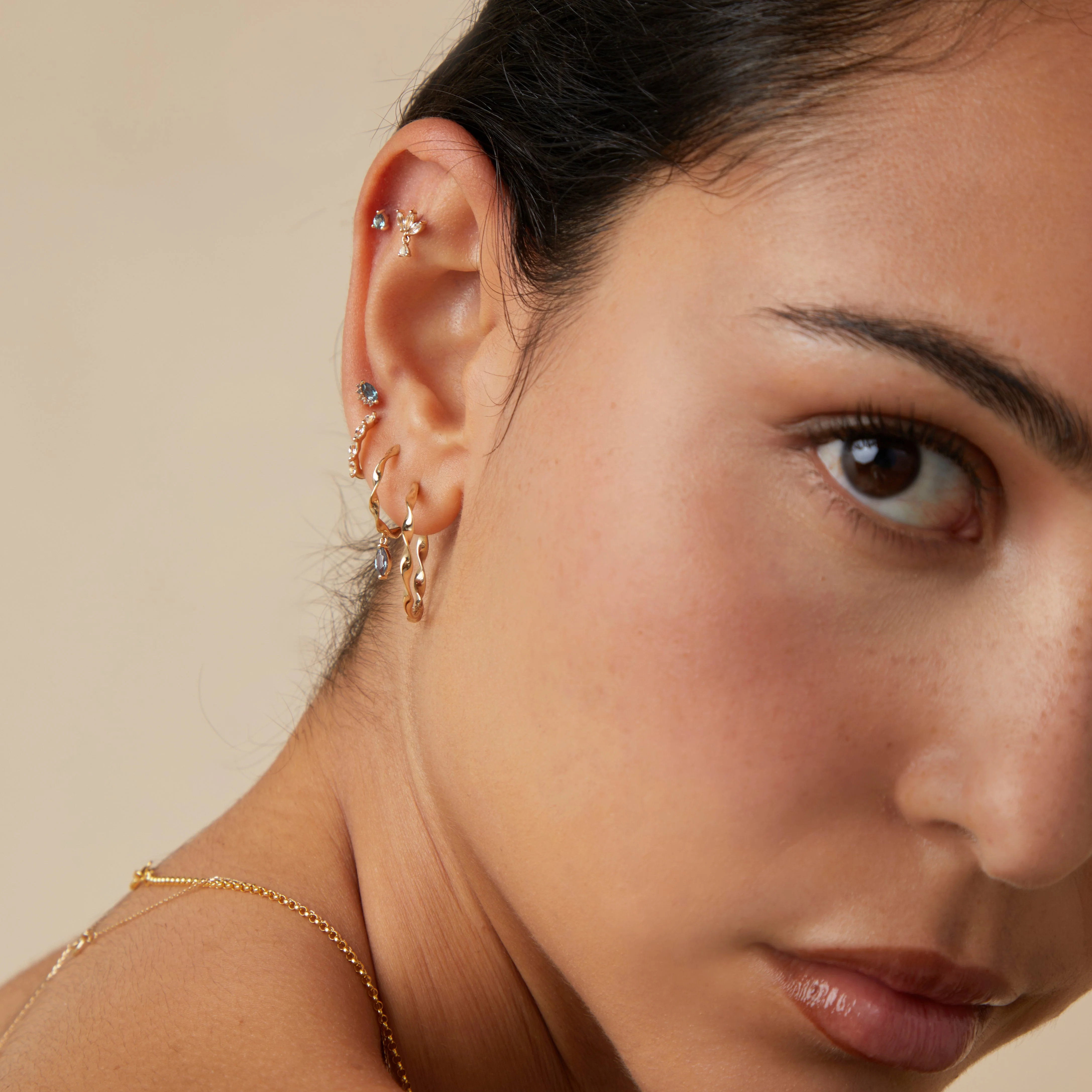 Evil Eye Alexandrite Piercing Stud in Solid Gold - Image 4