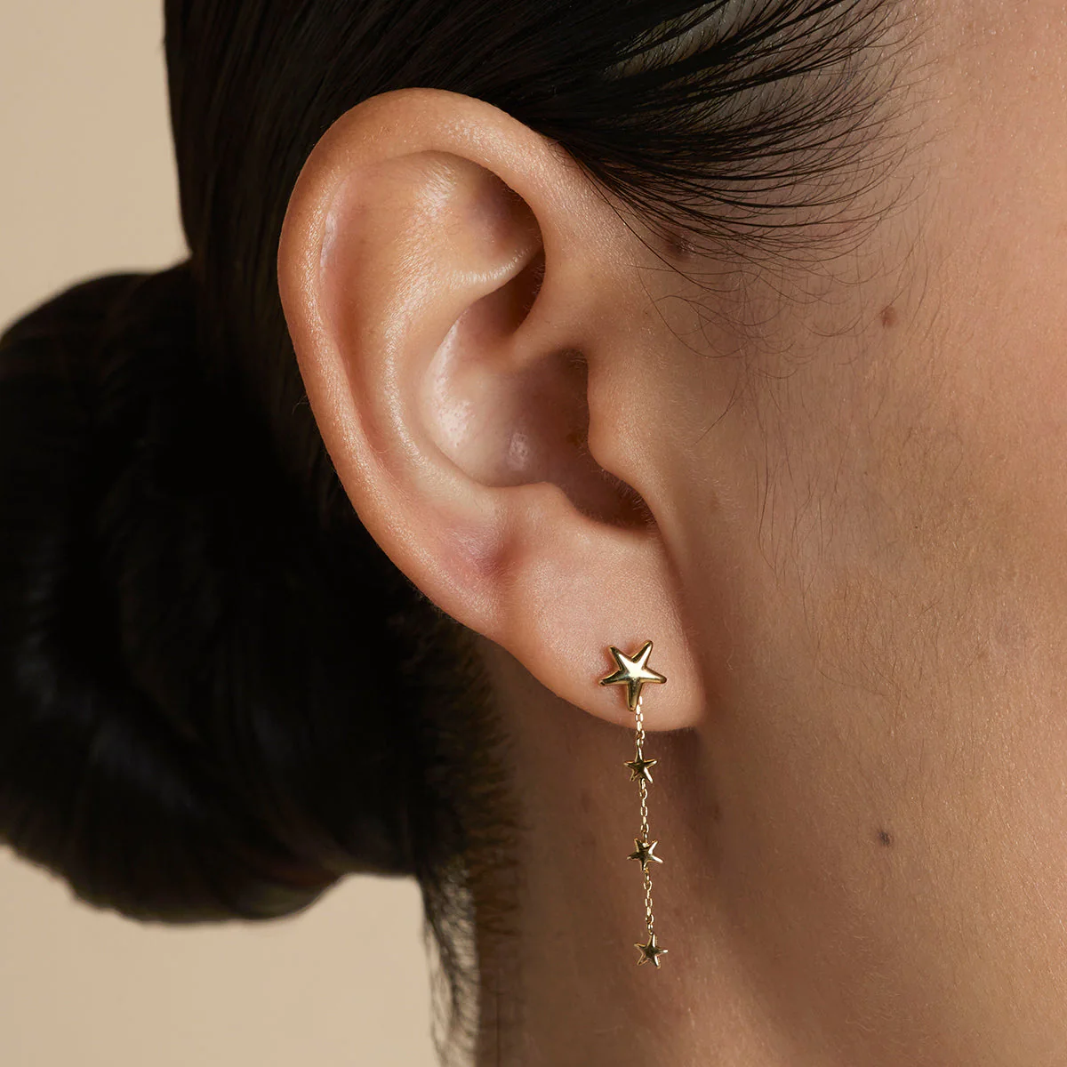 Multi Star Piercing Chain in Solid Gold - Image 2