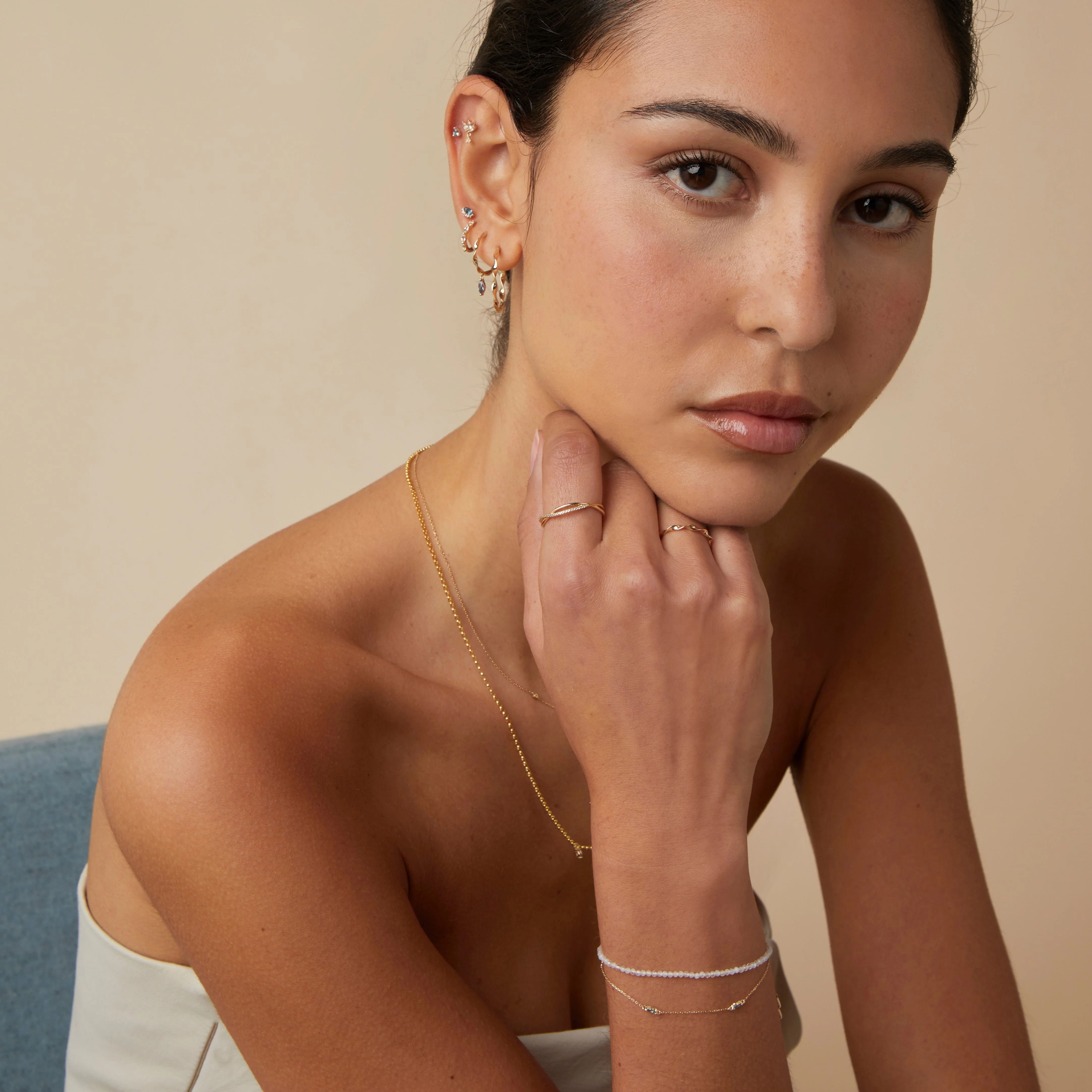 Twist Large Hoops in Solid Gold - Image 6
