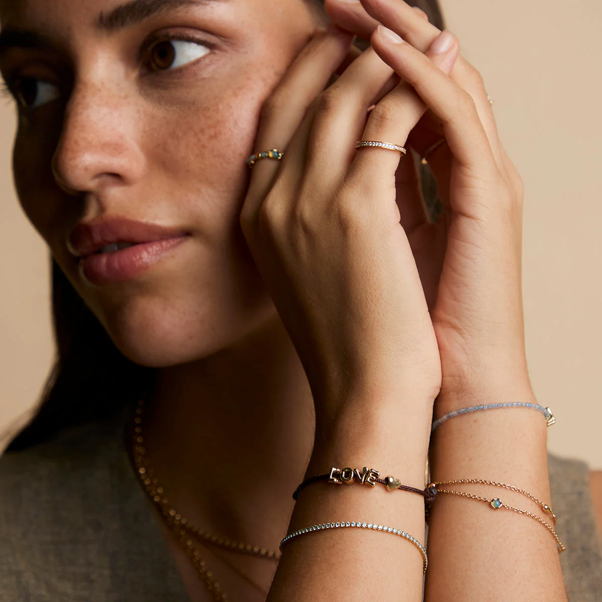 V Initial Click Charm in Solid Gold - Image 4